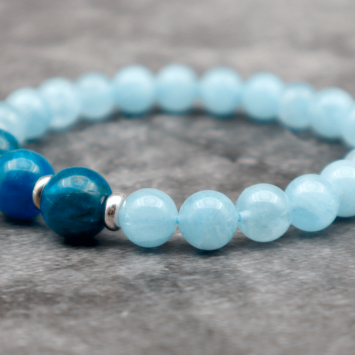 新宿租界 極開運青心数珠(アクアマリン・ブルーアパタイト)