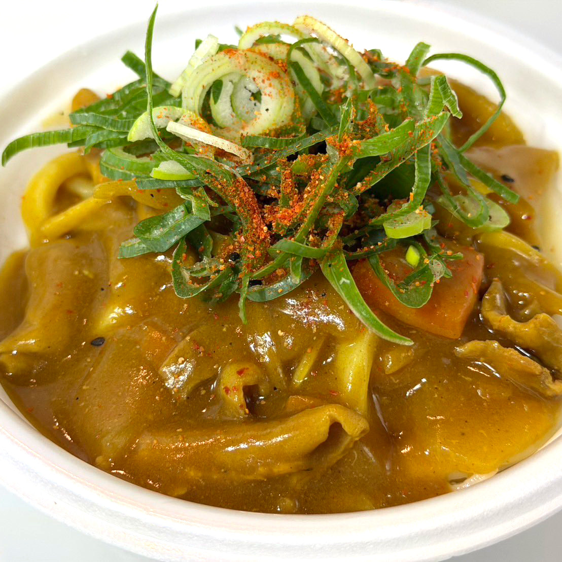 ネギ盛り牛もつカレーうどん