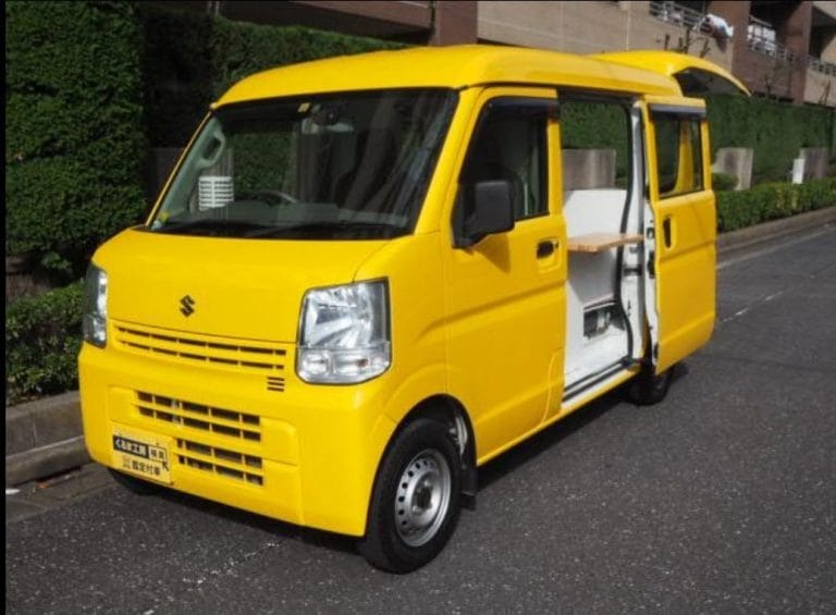 新宿租界炊き出しカー初号機