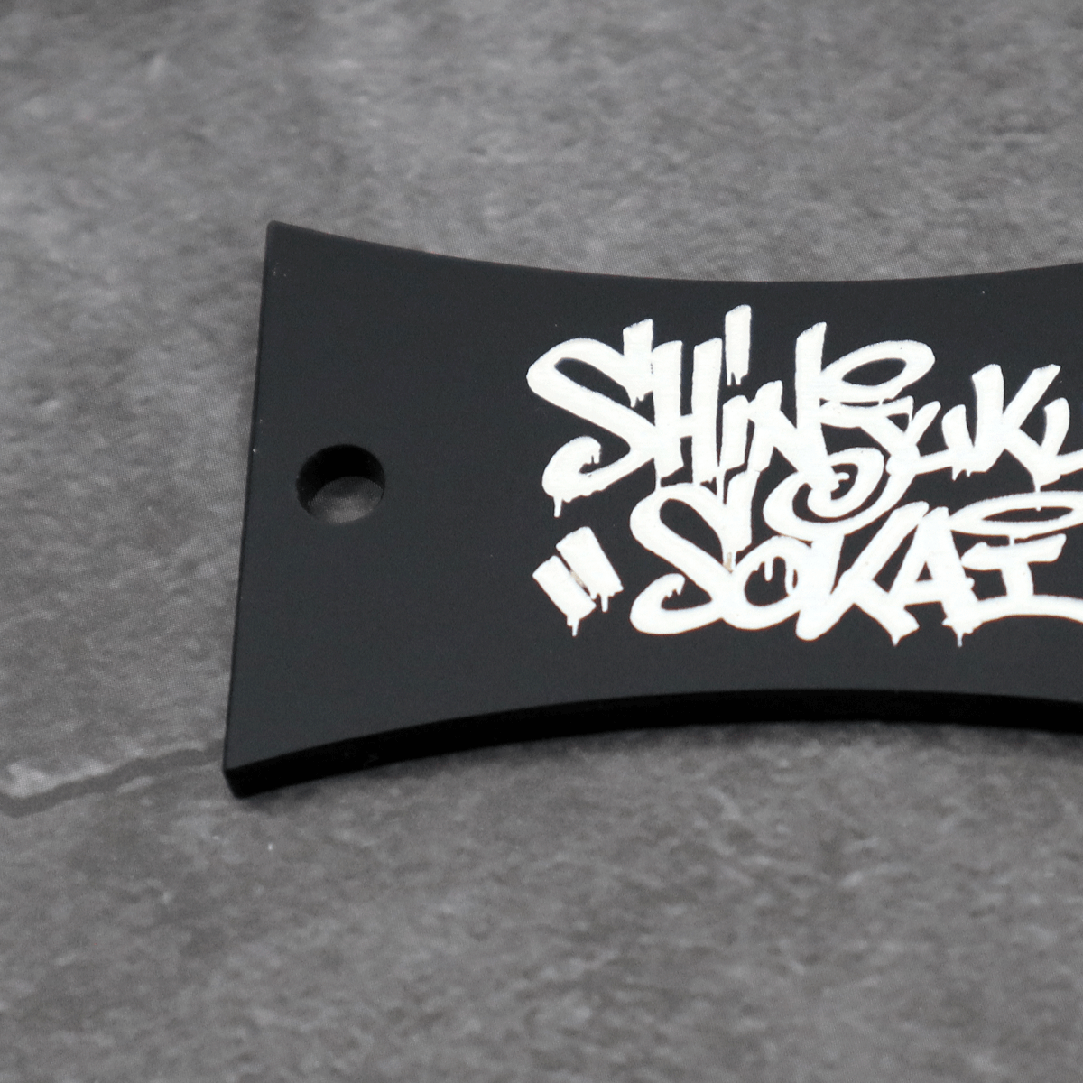 新宿租界 Graffiti Logo キーリング(Black)[限定4個]