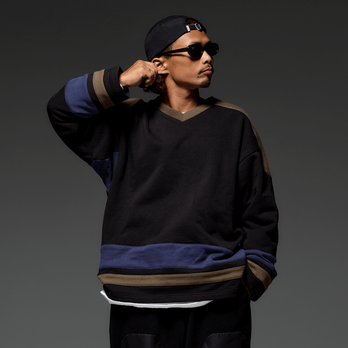 新宿租界ホッケーシャツ